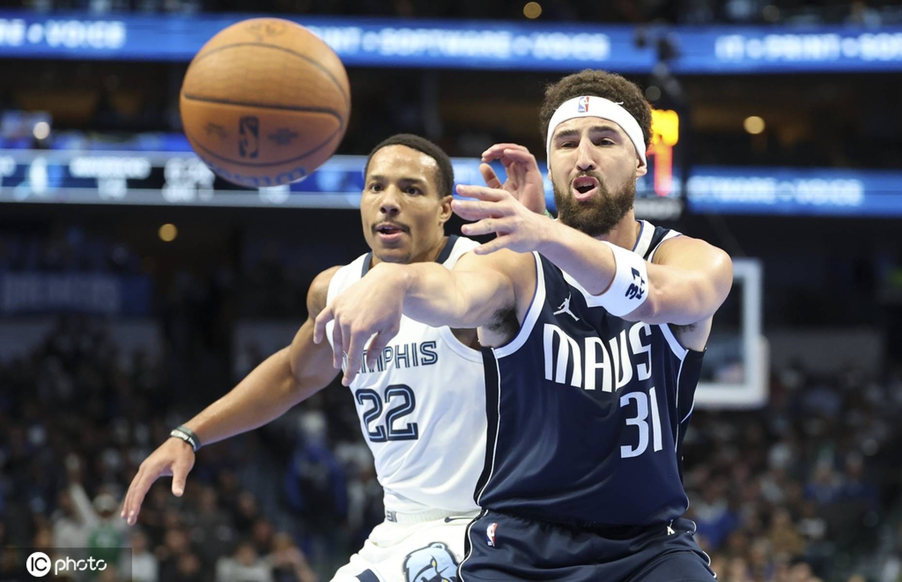 关于灰熊绝地反击独行侠,莫兰特一己之力扛起全队的信息 关于灰熊绝地反击独行侠,莫兰特一己之力扛起全队的信息