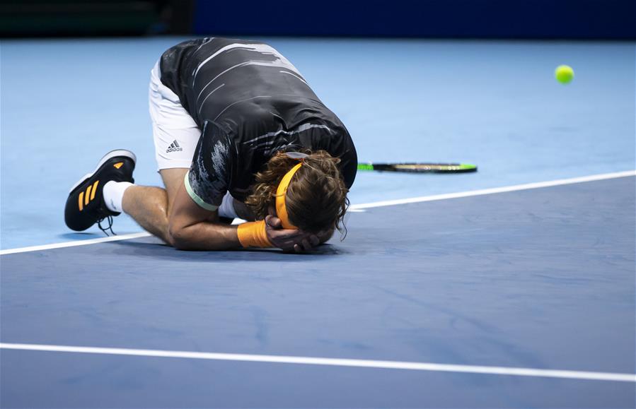 爱游戏在线-ATP总决赛逆转法网，西西帕斯高光表现