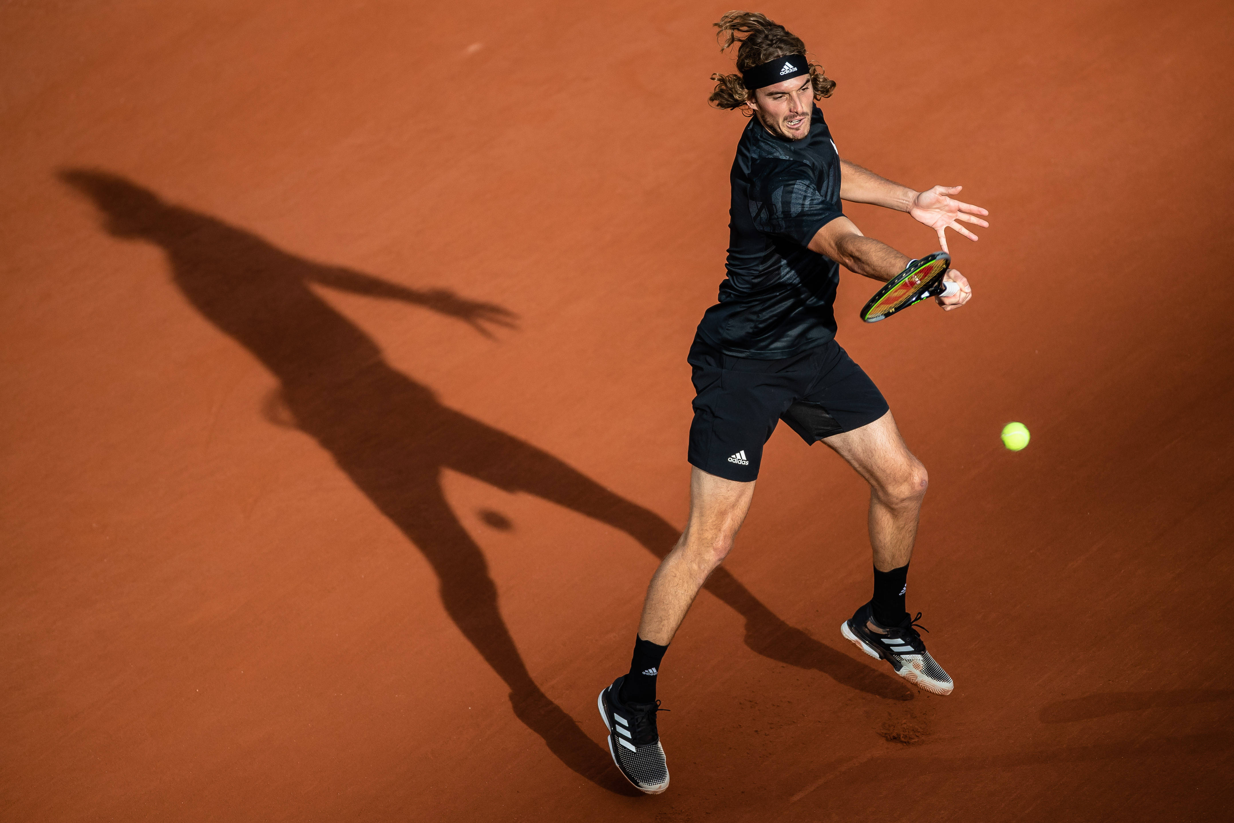 法网力克温网,西西帕斯点燃赛场 法网力克温网,西西帕斯点燃赛场