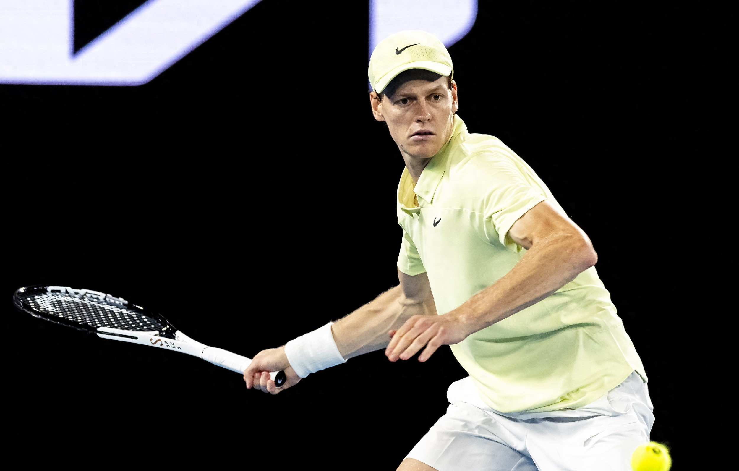 澳网碾压法网，兹维列夫刷新纪录