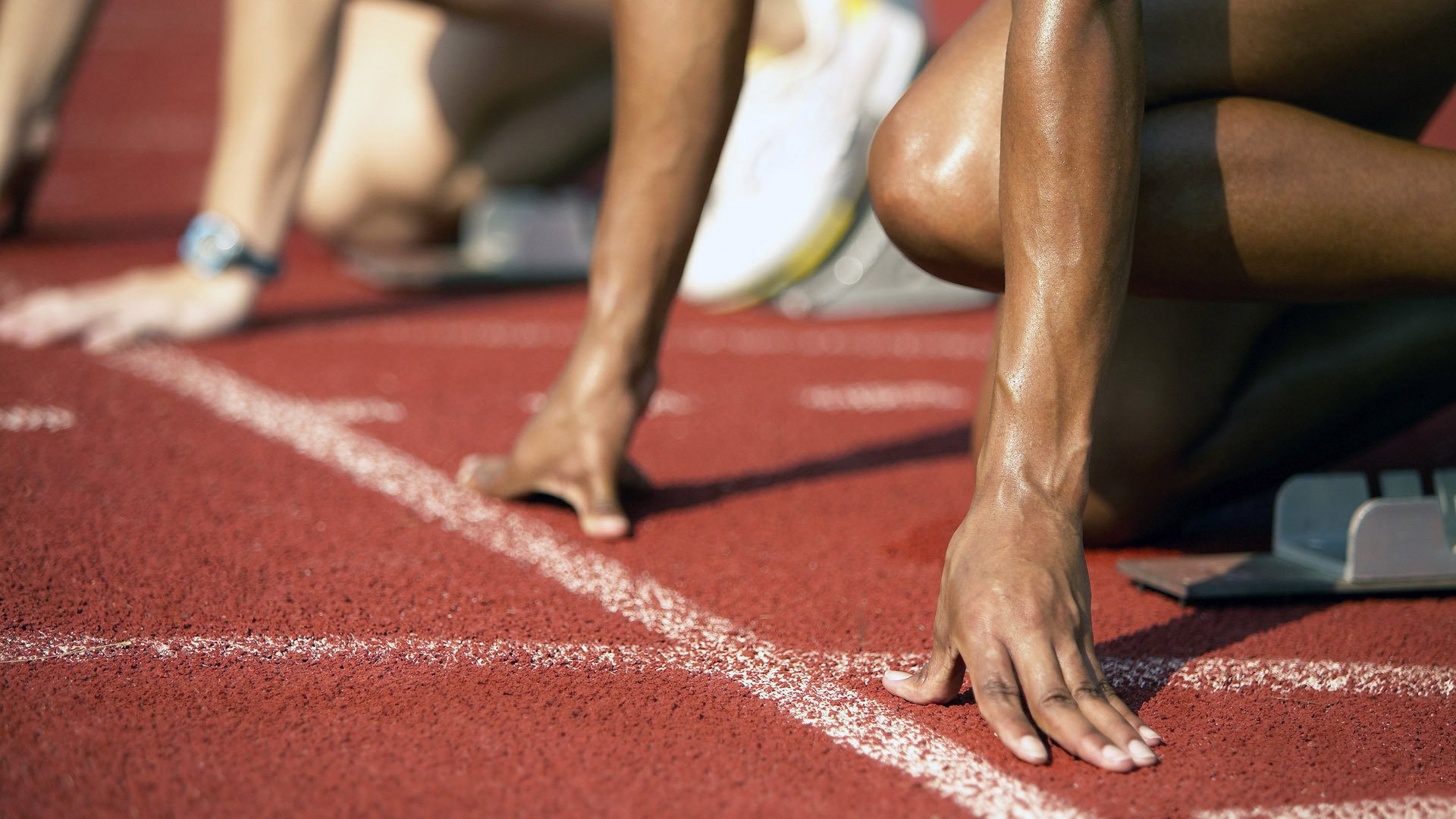 维谢赫拉德奇迹，波兰无名小卒力克欧洲王权，佩德里扛起一整支国家的尊严