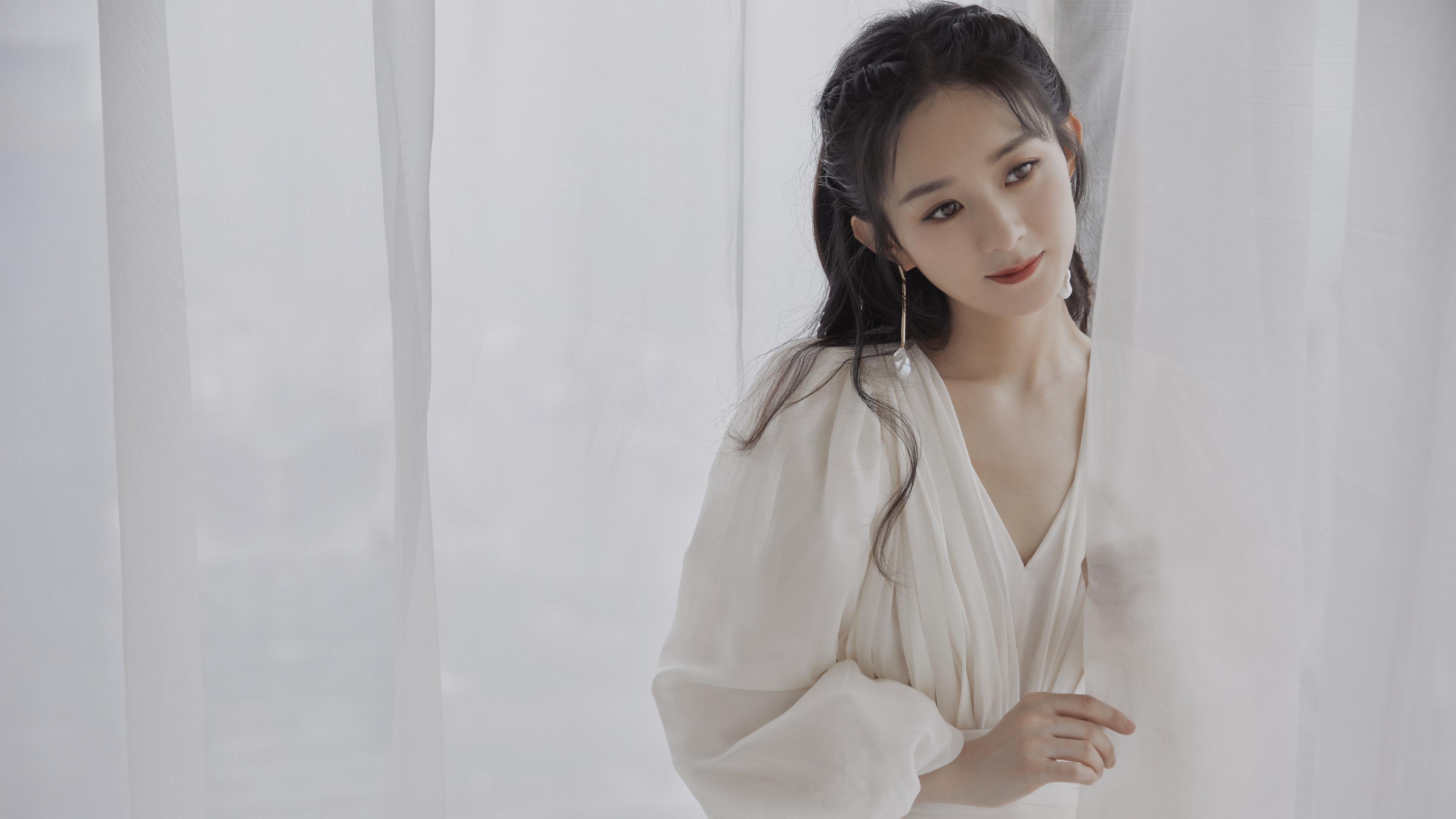 中场大师的魔法之夜，法比尼奥制胜助攻助智利3-0速胜苏格兰