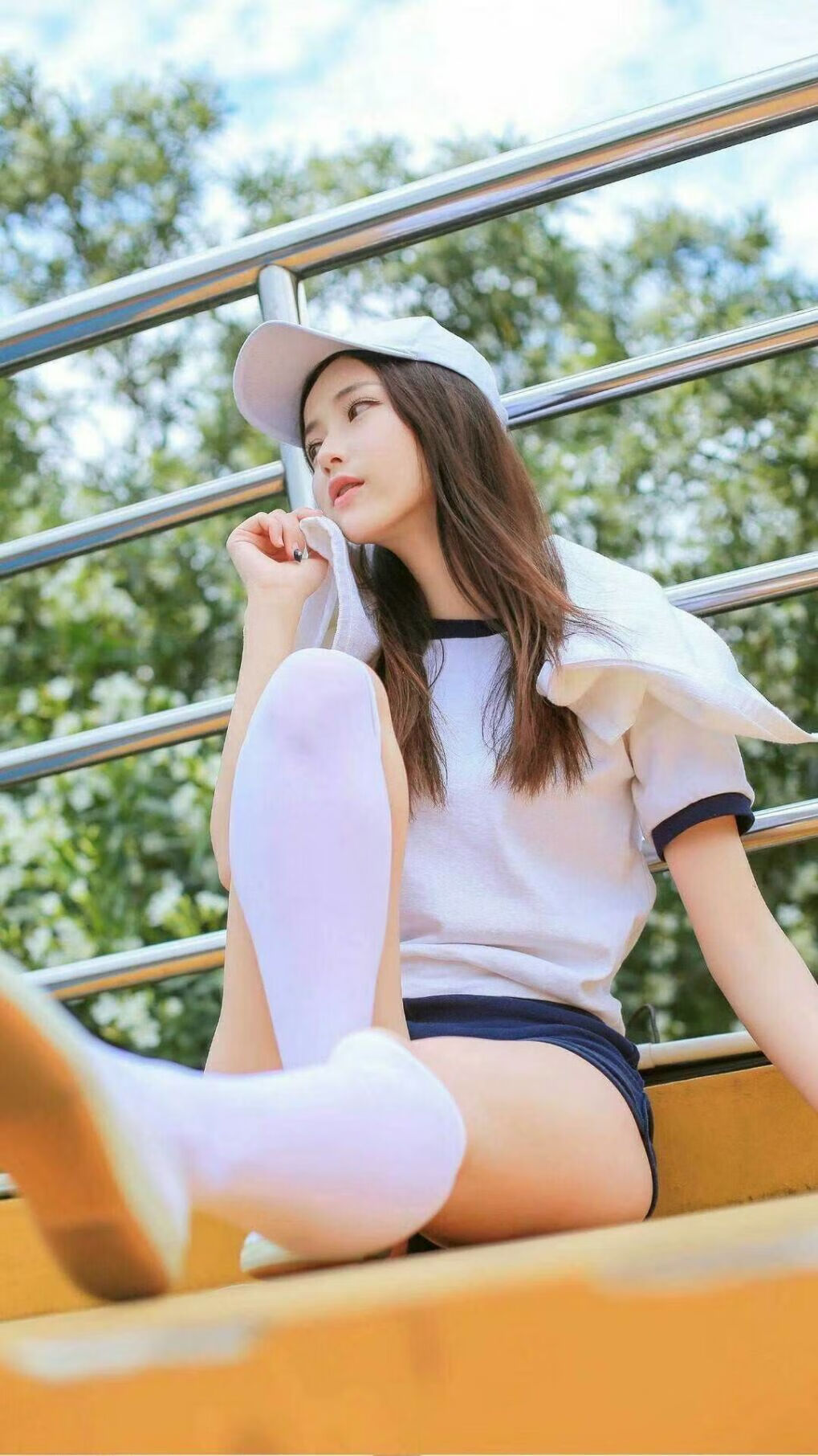 爱游戏官方-时空裂隙中的对决，当广厦强压快船